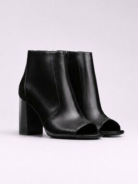 Vince Fionn Leather Open Toe Block Heel Bootie in Black